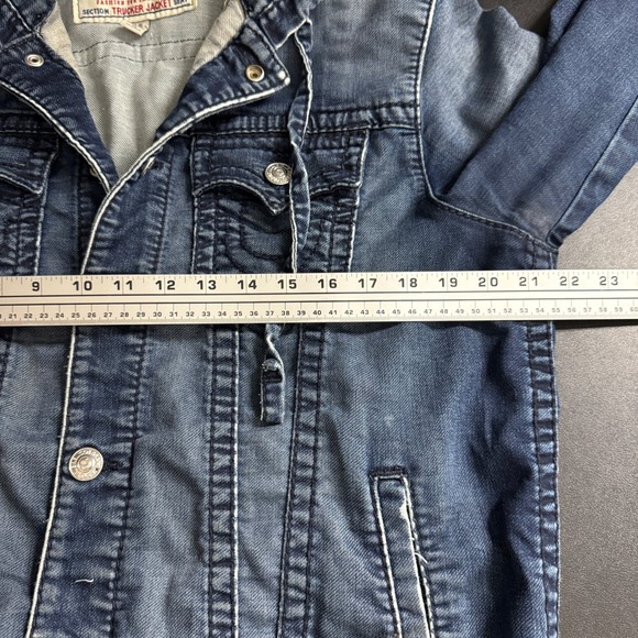 True Religion Denim Trucker Jacket with Hood Mens Large Faded Blue - Picture 8 of 8